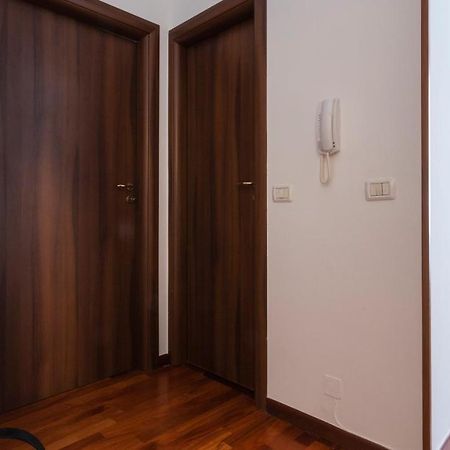 Italianway - Carlone 5 Appartement Milaan Buitenkant foto