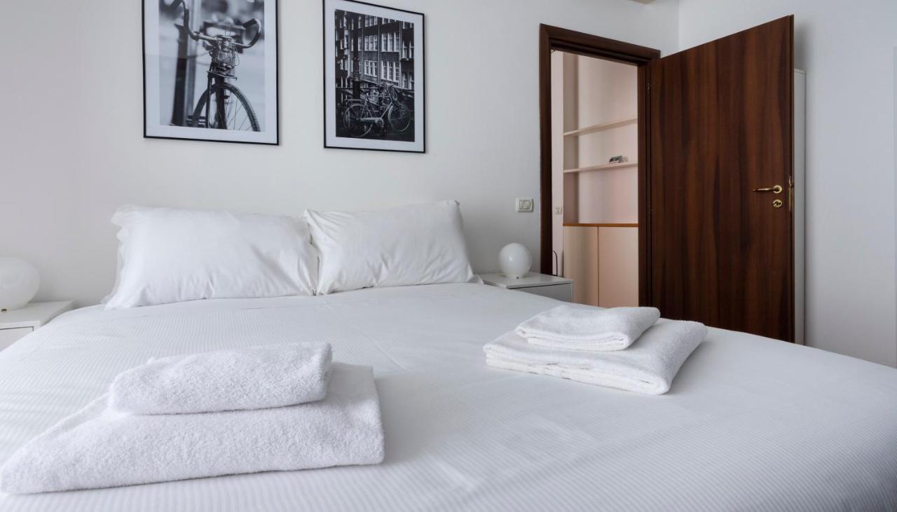 Italianway - Carlone 5 Appartement Milaan Buitenkant foto