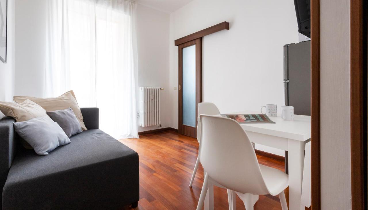 Italianway - Carlone 5 Appartement Milaan Buitenkant foto