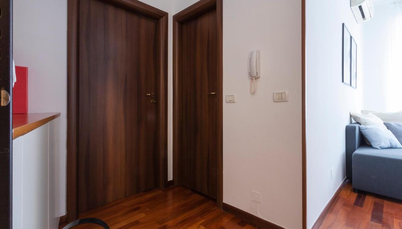 Italianway - Carlone 5 Appartement Milaan Buitenkant foto
