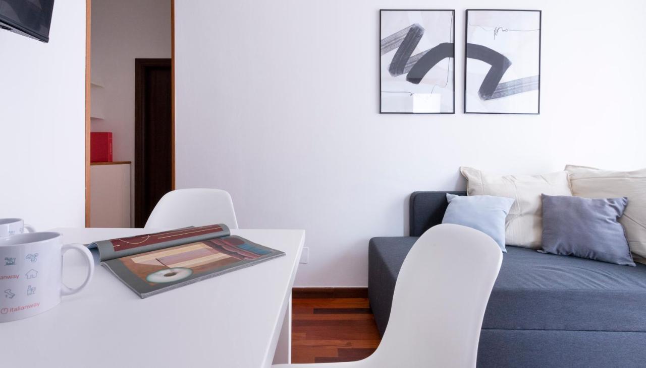 Italianway - Carlone 5 Appartement Milaan Buitenkant foto